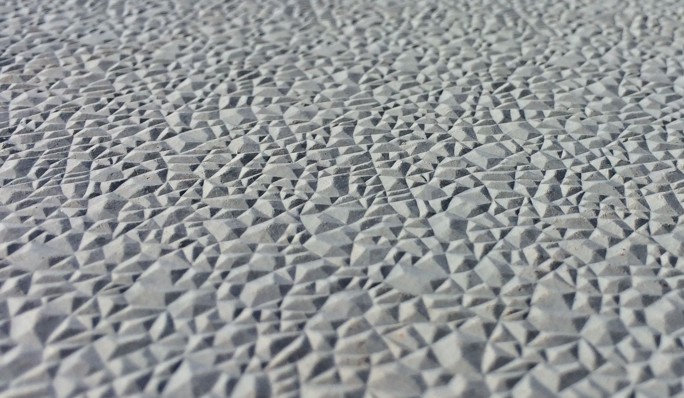 High Performance Conding Experts in Ultra High Performance Concrete / Hi-Con ApS