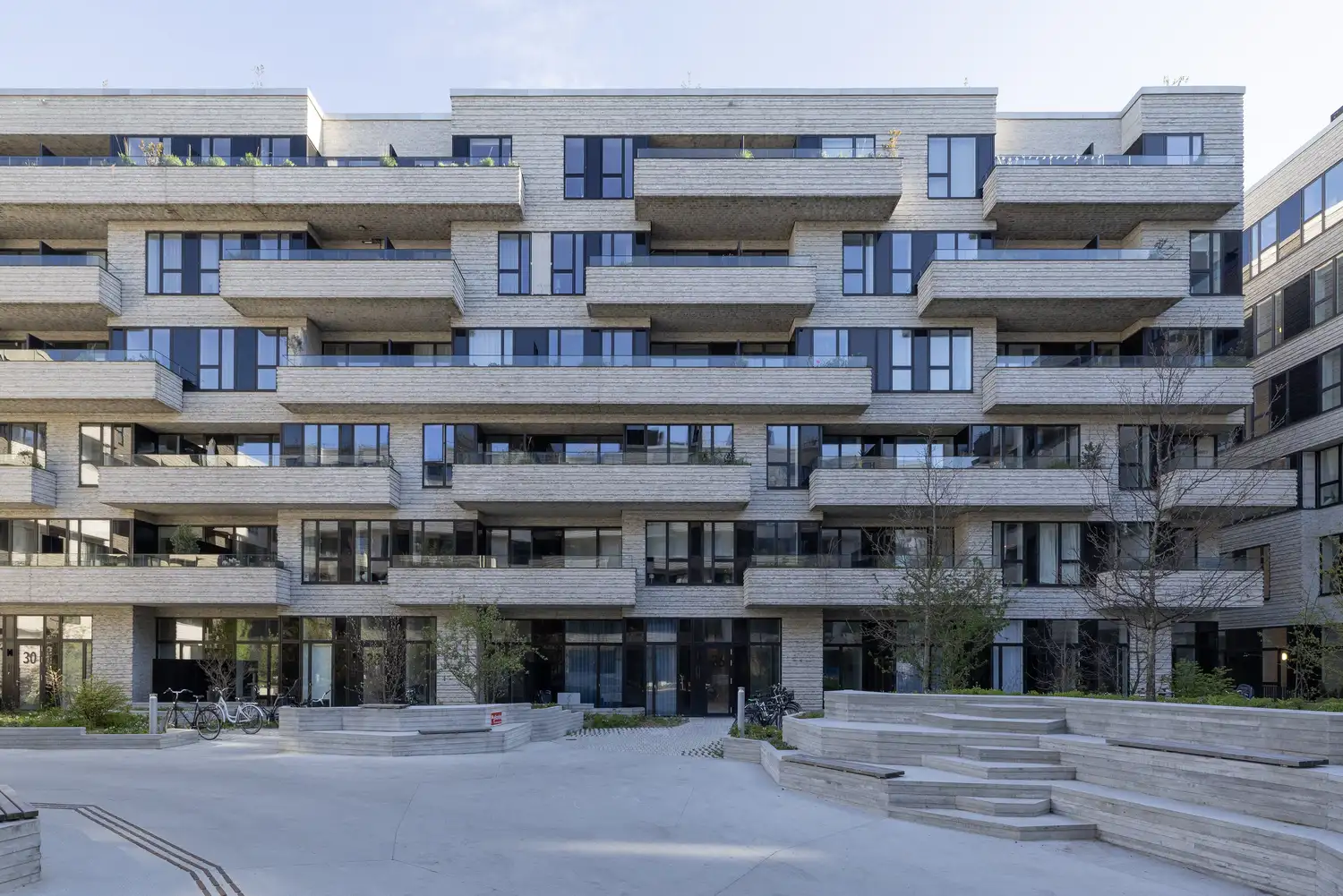 Close up of balconies at Kronløbsøen